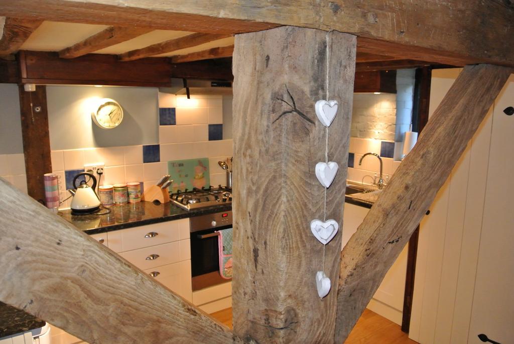 Frith Farm House Cottages Newnham  Habitación foto